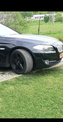 BMW Seria 5 cena 49000 przebieg: 255000, rok produkcji 2010 z Złocieniec małe 37